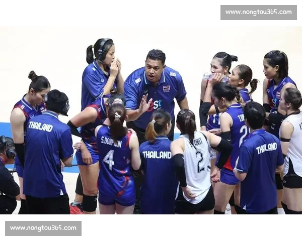 泰国女排五局鏖战逆转越南夺冠 加提蓬盛赞团队韧性 泰国女排五局鏖战逆转越南夺冠 加提蓬盛赞团队韧性