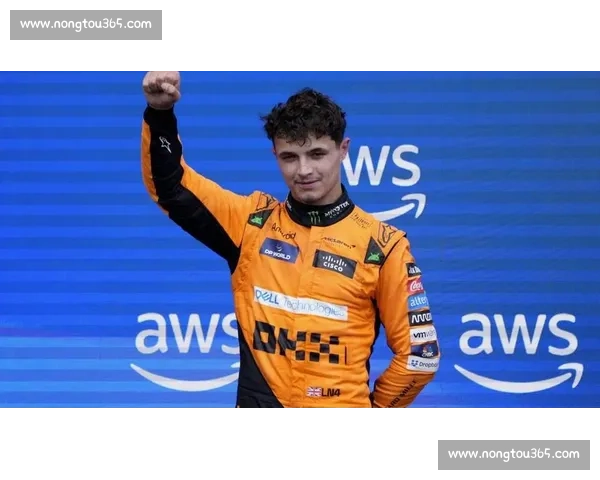 意大利站惊魂瞬间:诺里斯 5.9 秒换胎背后的 F1 速度博弈 意大利站惊魂瞬间:诺里斯 5.9 秒换胎背后的 F1 速度博弈