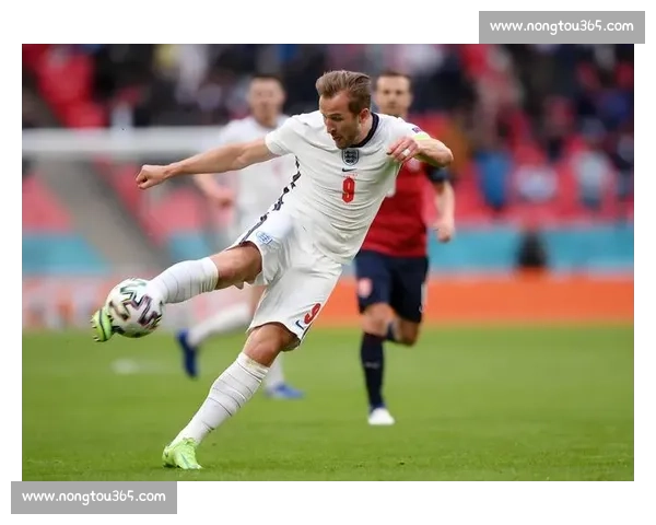 叉车工门将丢 10 球仍获拜仁点赞:业余门将的世俱杯坚守 叉车工门将丢 10 球仍获拜仁点赞:业余门将的世俱杯坚守