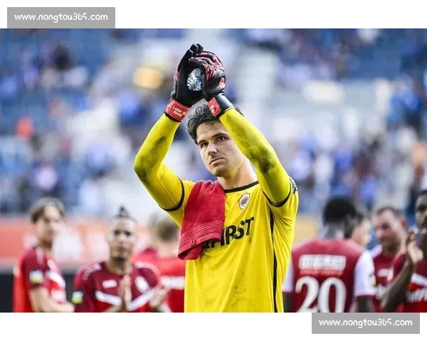 罗马诺确认！亚伯拉罕 1700 万欧加盟贝西克塔斯，四年合同创队史纪录